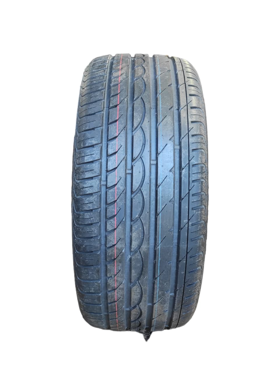 Neumático 225/40R18 Direccional DK798 92W TL Doubleking RACO