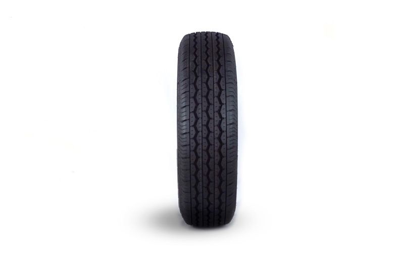 Neumático 195/70R15 Direccional TR645 8PR TL Triangle