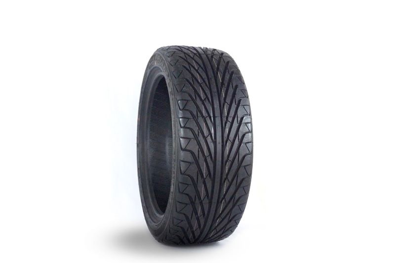 Neumático 215/45R17 Direccional TR968 91W TL Triangle
