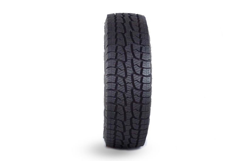 Neumático 305/55R20 Tracción SL369 10PR TL Goodride/Trazano