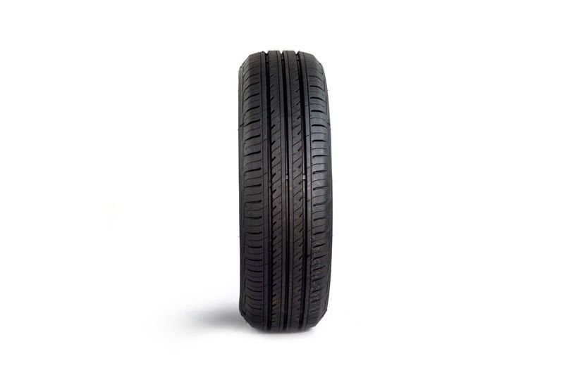 Neumático 185/70R14 Direccional RP28 88T TL Goodride/Trazano