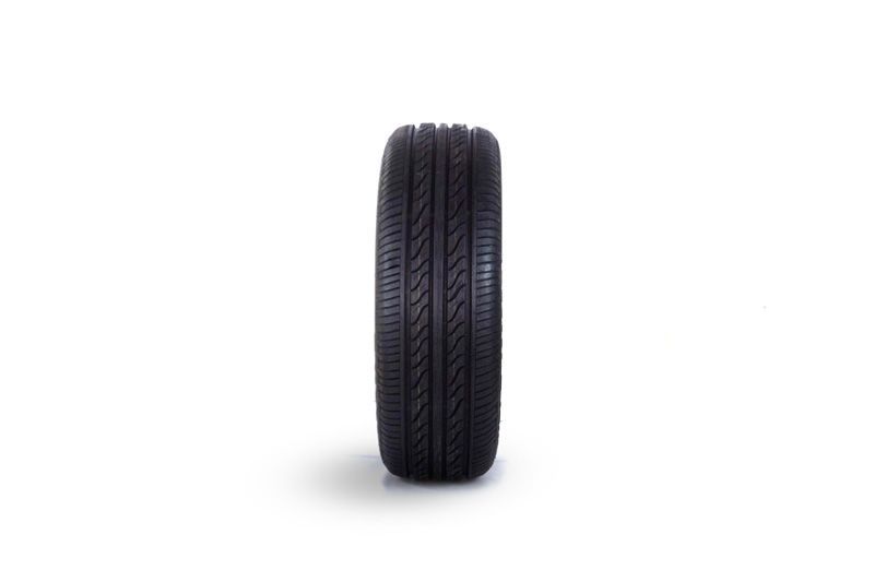 Neumático 205/60R14 Direccional FRD16 88H TL Farroad