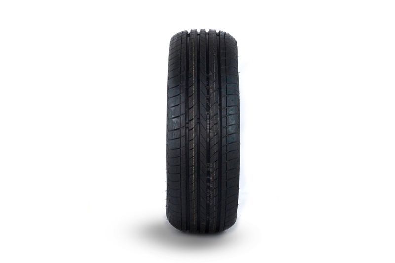 Neumático 195/60R15 Direccional FRD16 88H TL Farroad
