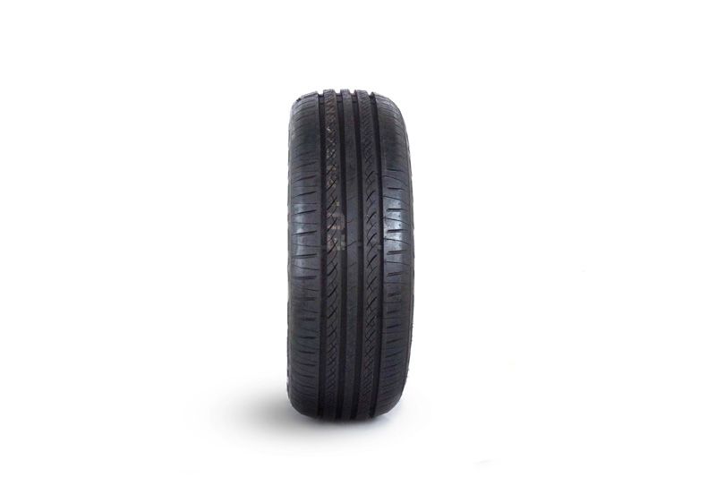 Neumático 215/60R16 Direccional FRD16 95V TL Farroad