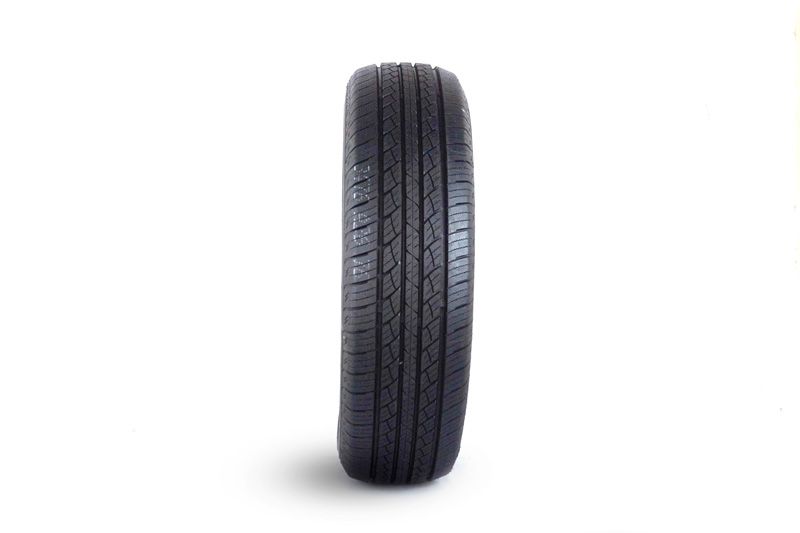 Neumático 255/60R18 Direccional SU318 112V TL Goodride/Trazano
